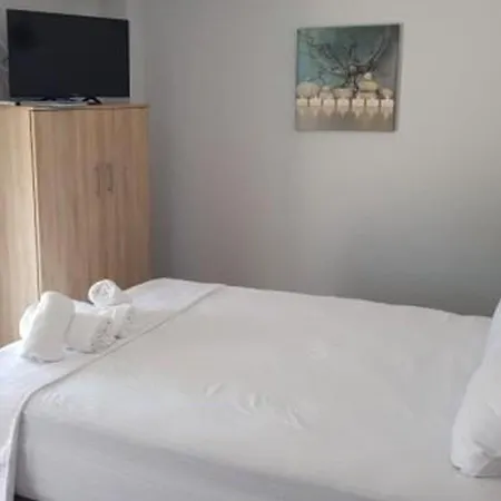 Blue Apartment Ofrinion